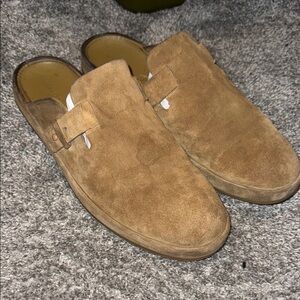Vince Men's Essex Brown Suede Clogs
